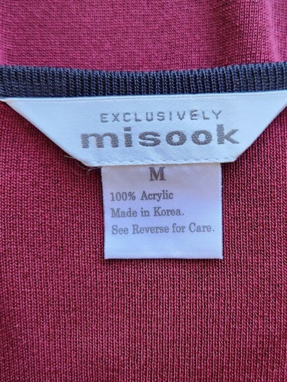 Misook Women's Long Sleeve Button Front Cardigan in size Medium - Picture 3 of 3
